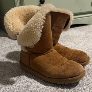 Women’s classic UGGS